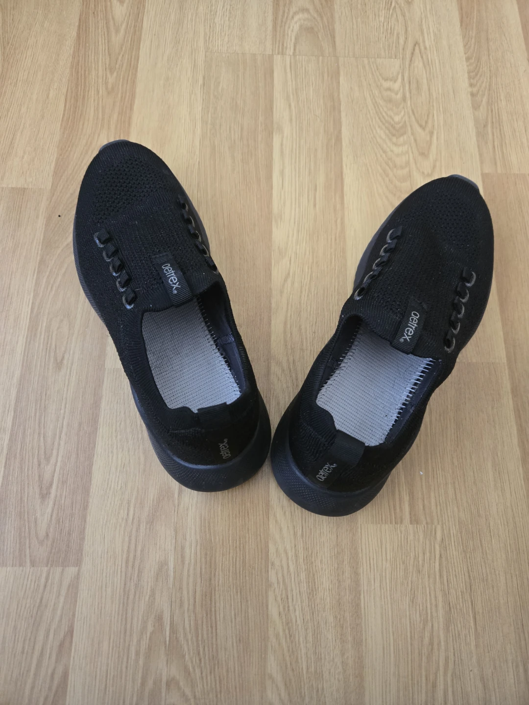🥕   Aetrex Black Knit Slip-On Sneakers - photo 2