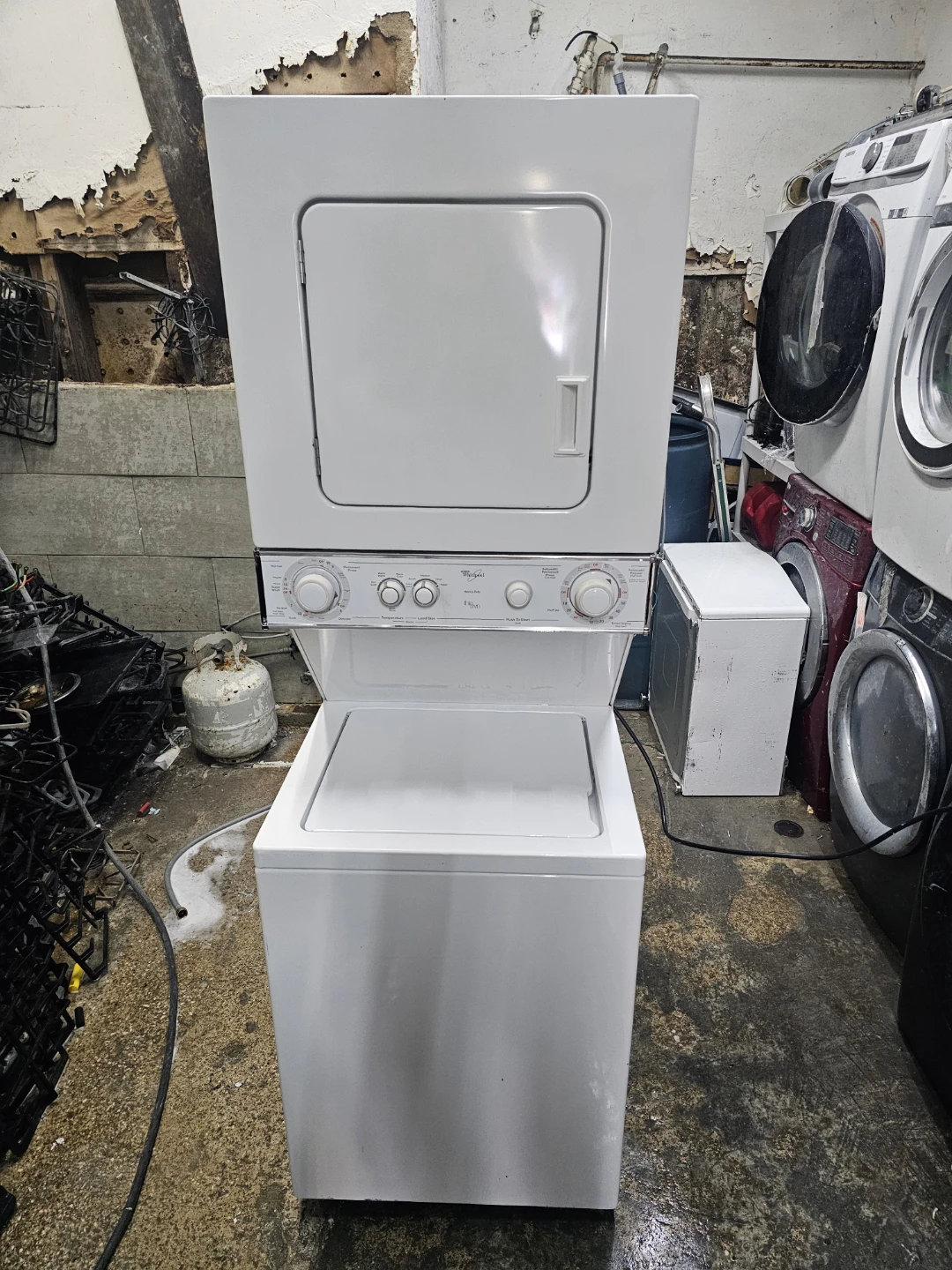Whirlpool 24in washer dryer tower