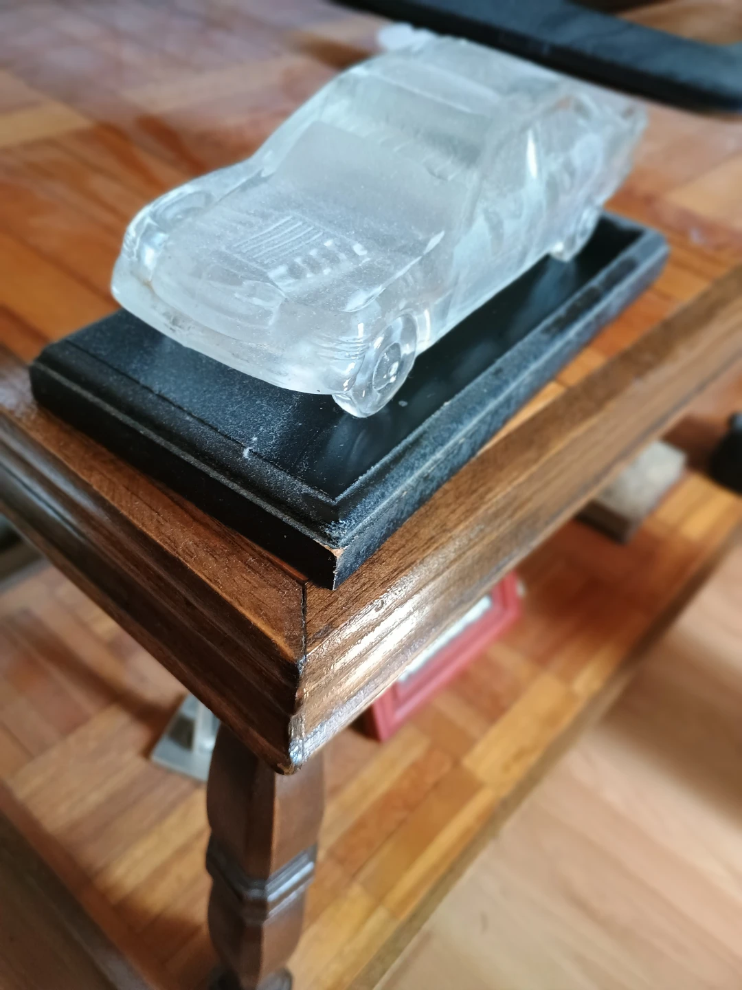 Glass Car Sculpture Paperweight - photo 3