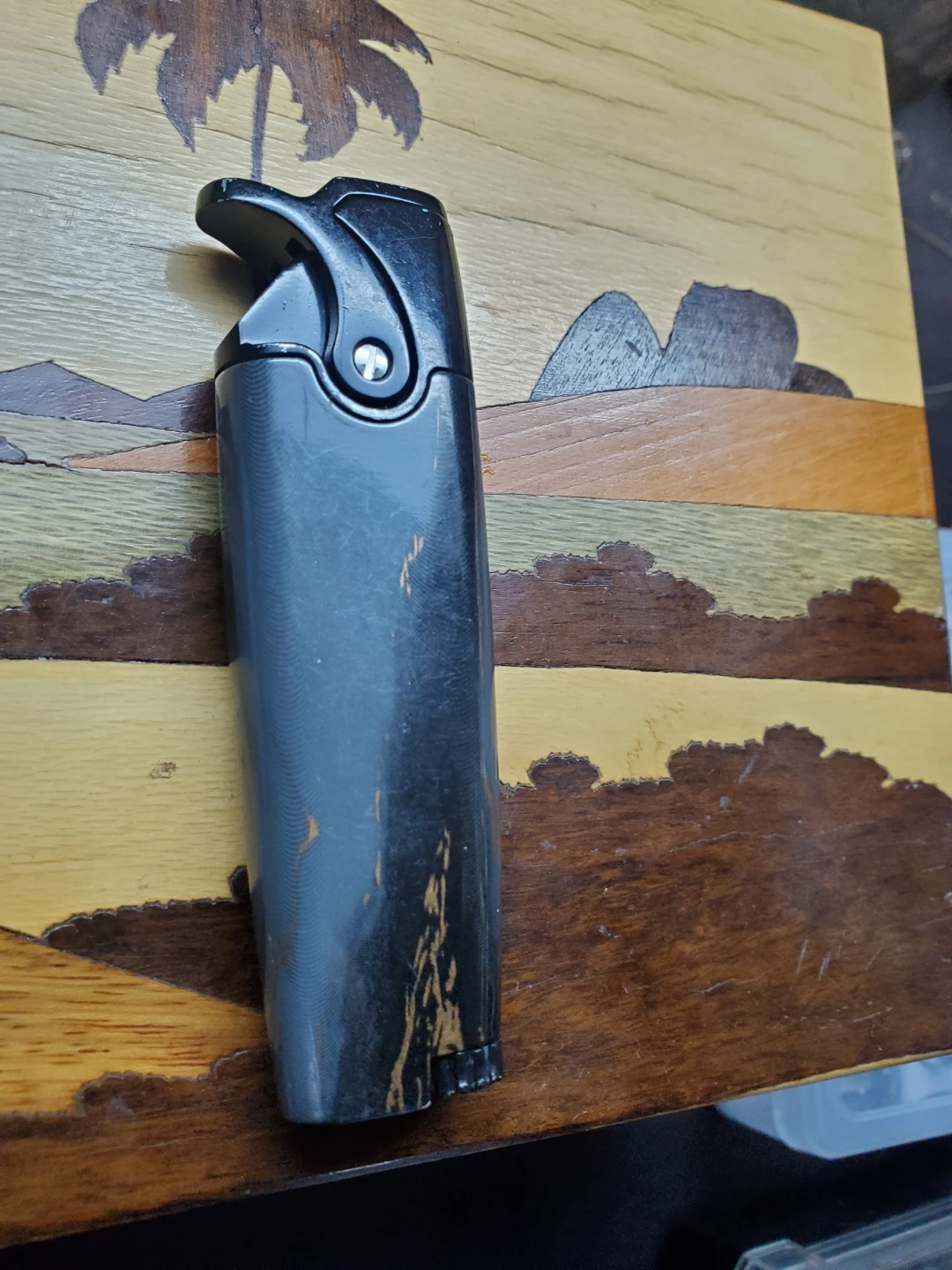 Honest Lighter with unique design - photo 3