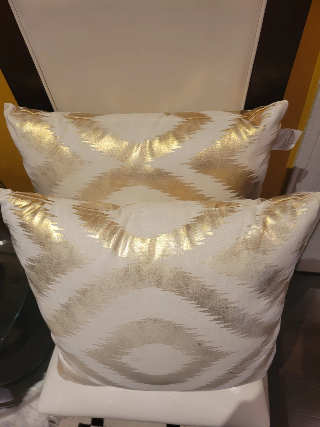 Set of 2 Decorative Throw Pillows - photo 3