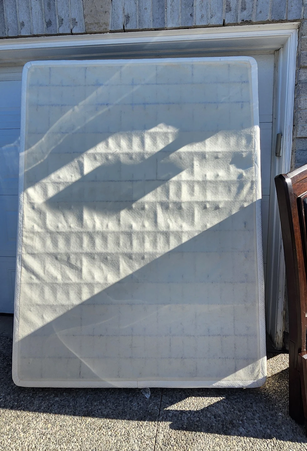 Queen size Box Spring Foundation - photo 2