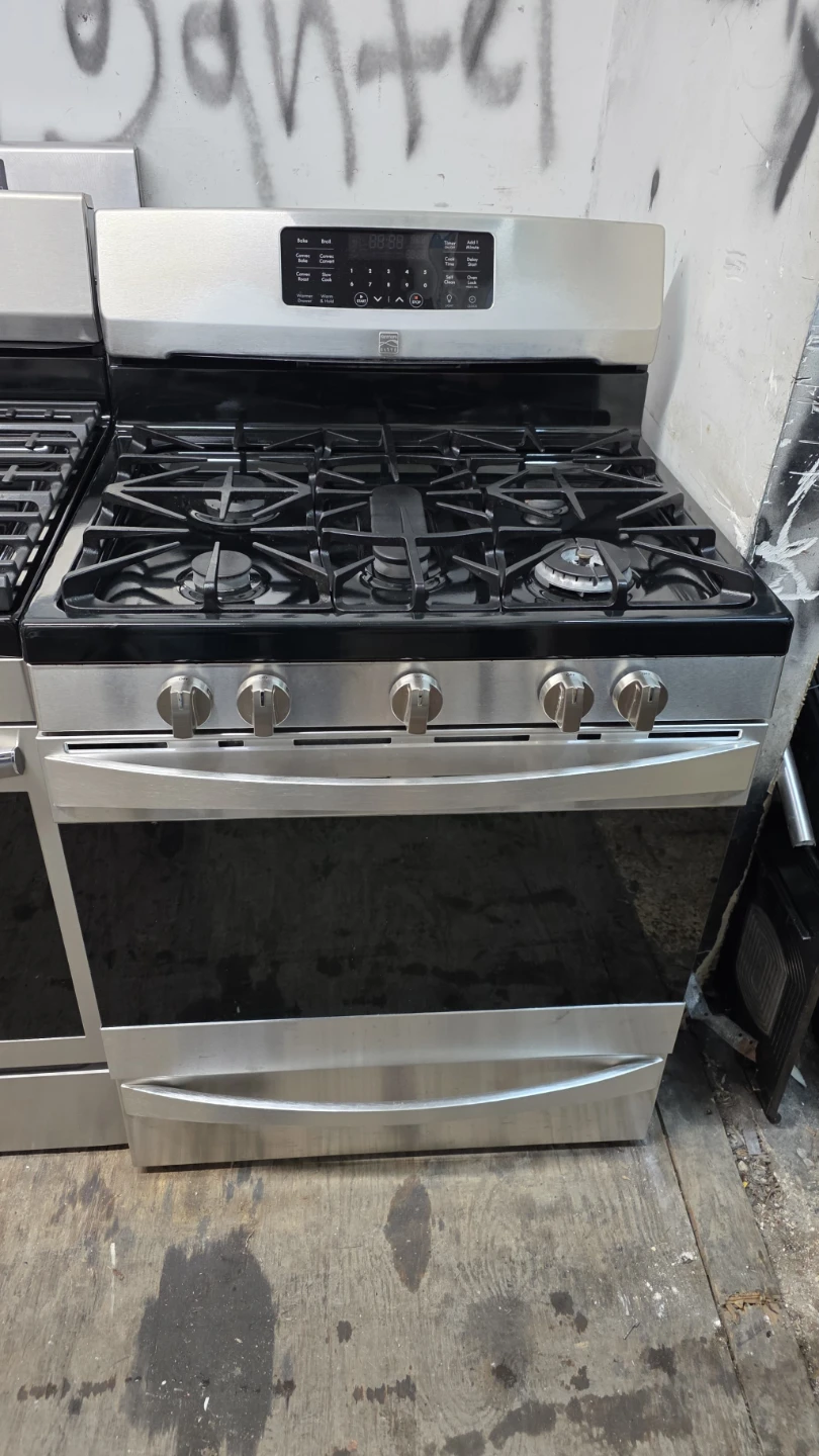 Kenmore 30in Stainless steel gas stove