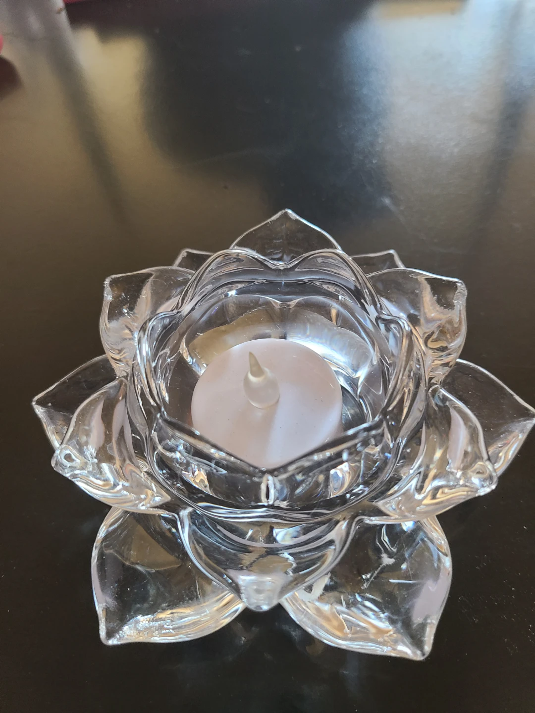 Clear Glass Lotus Flower Candle Holder with LED Tealight