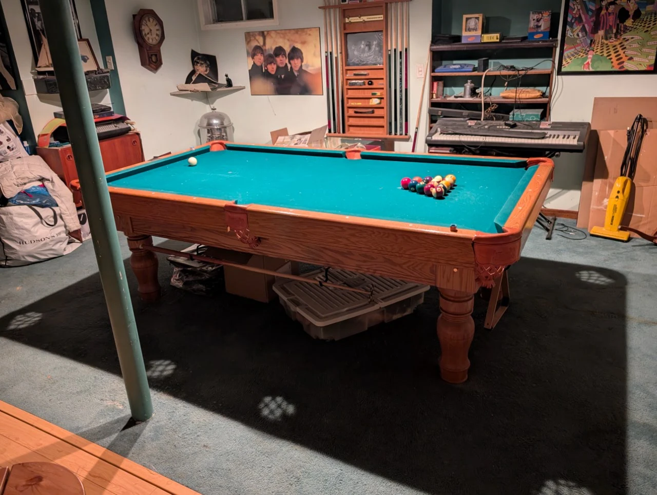 Pool Table with Balls and Cues - photo 2