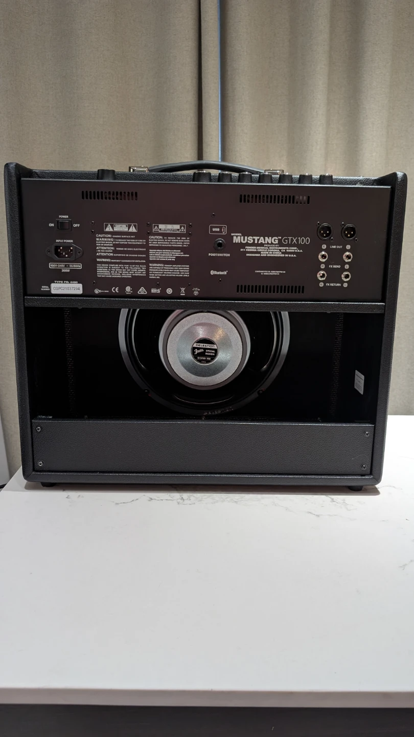 Fender Mustang GTX100 Guitar Amplifier with Footswitch - photo 2