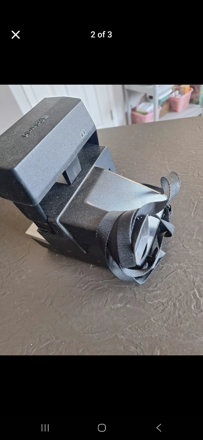 Polaroid Sun 600 LMS Instant Camera - photo 2