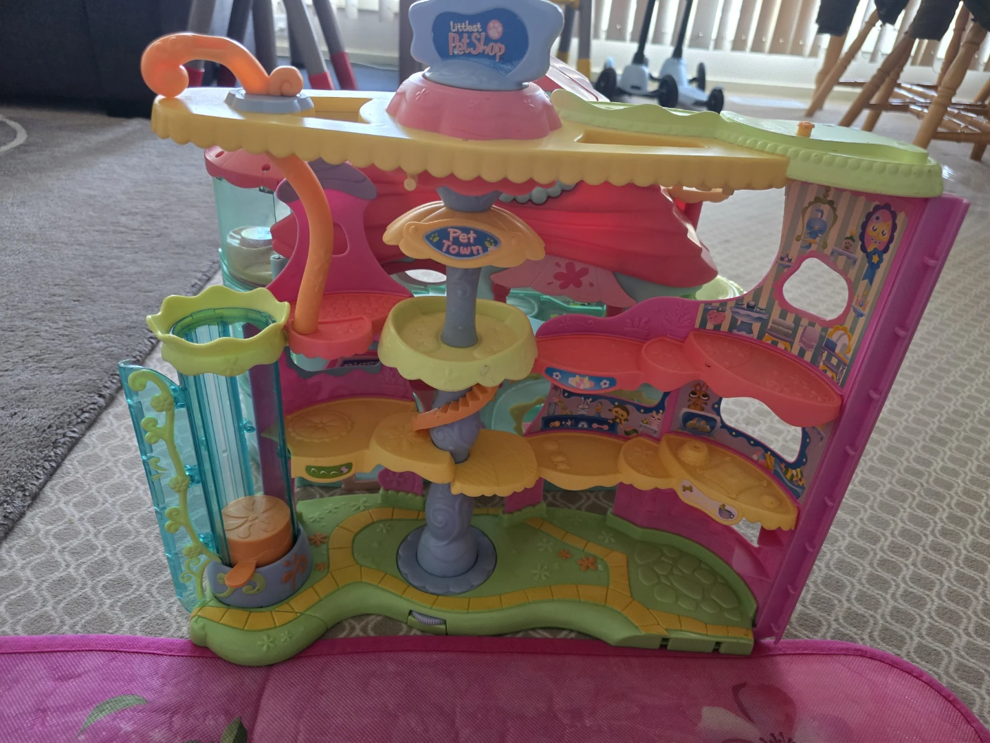 Littlest Pet Shop playset - photo 2