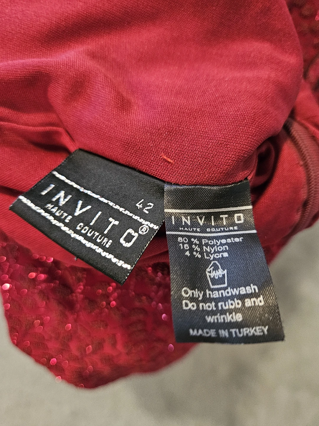 Invitto Haute Couture Red Beaded Gown with Scarf Size 42 - photo 5