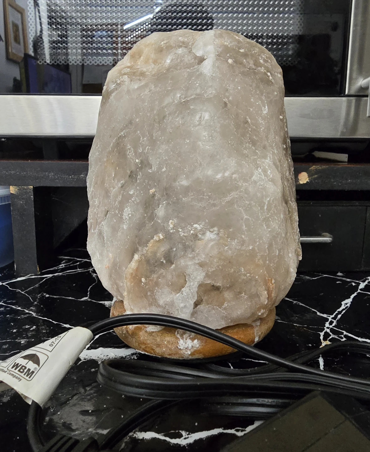 Natural Himalayan Salt Crystal Lamp Night Light Dimmable - photo 2