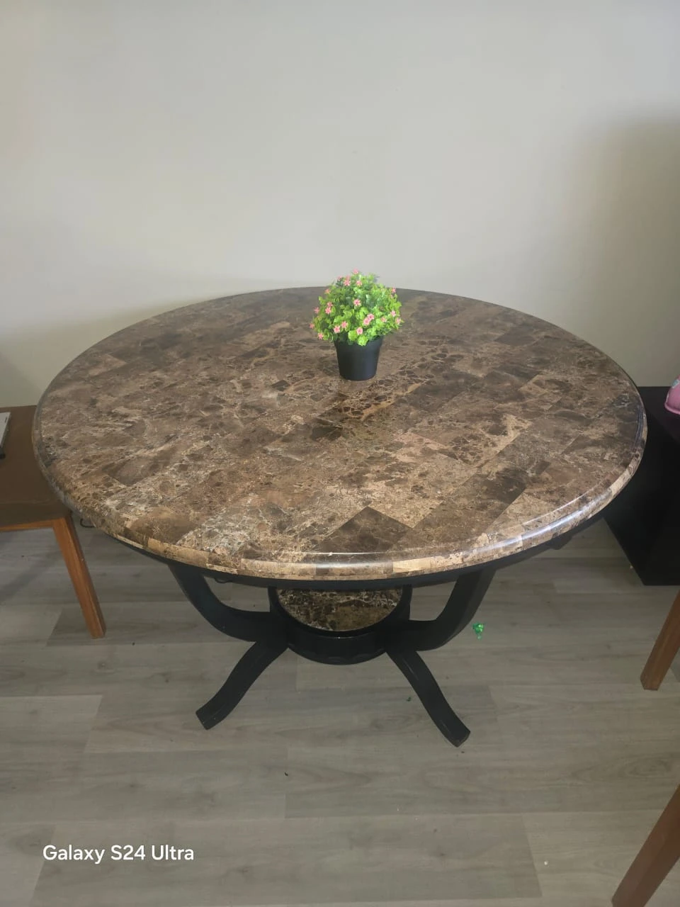Round Faux Marble Dining Table