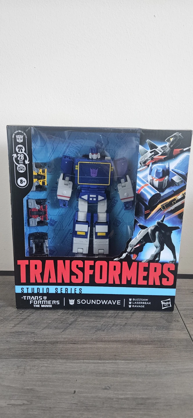 Transformers Studio Series 86 Leader Soundwave New