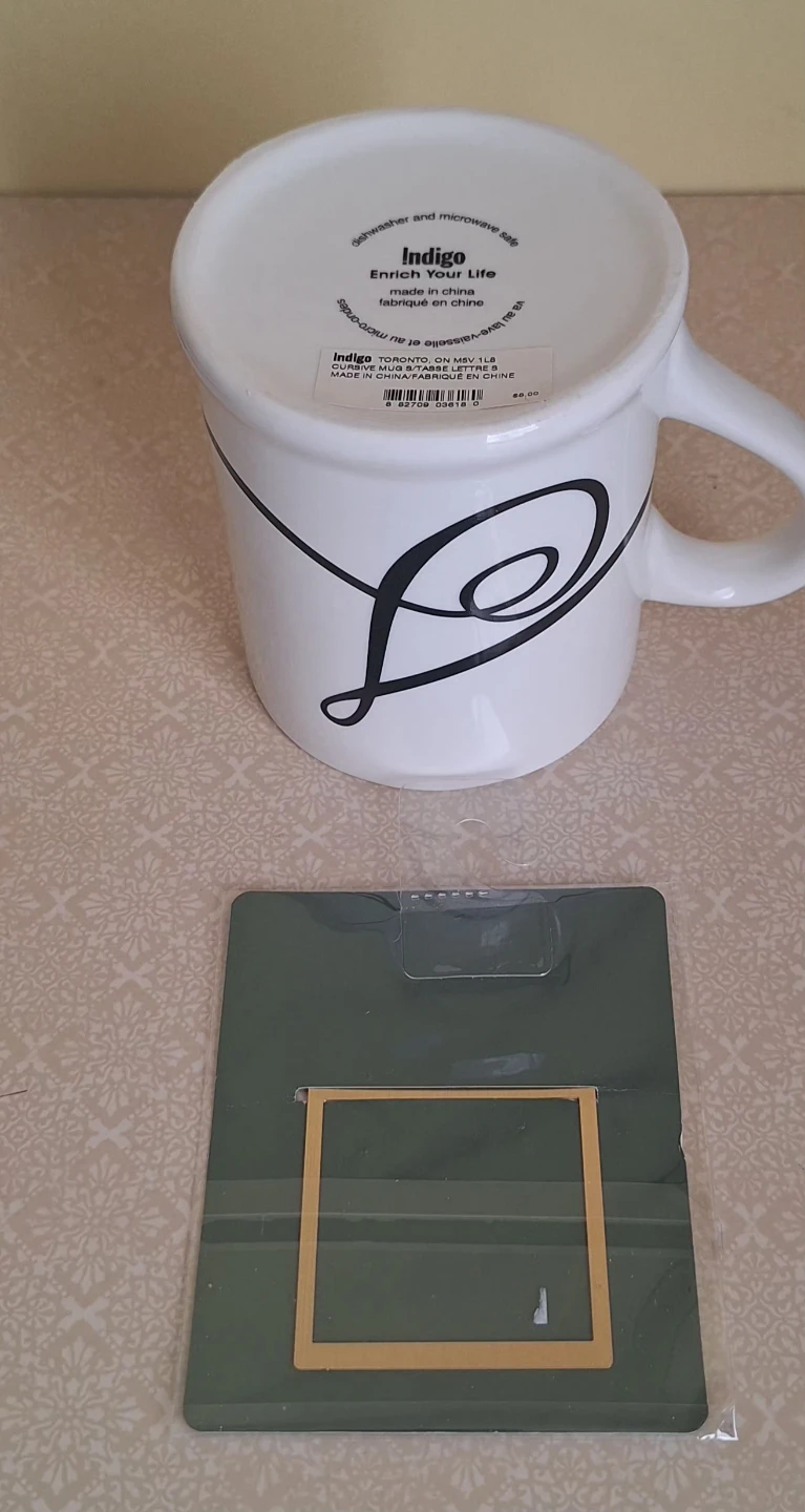 "S" Monogram Mug and Bookmark Set - photo 4