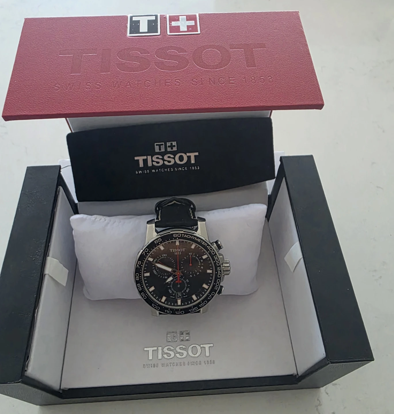 Tissot Chronograph Watch with Leather Strap - photo 2