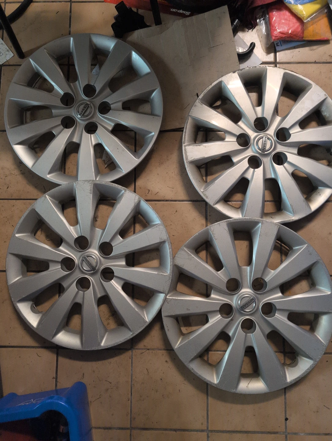 Nissan 16" Original  Wheel Covers Set of 4 - photo 3