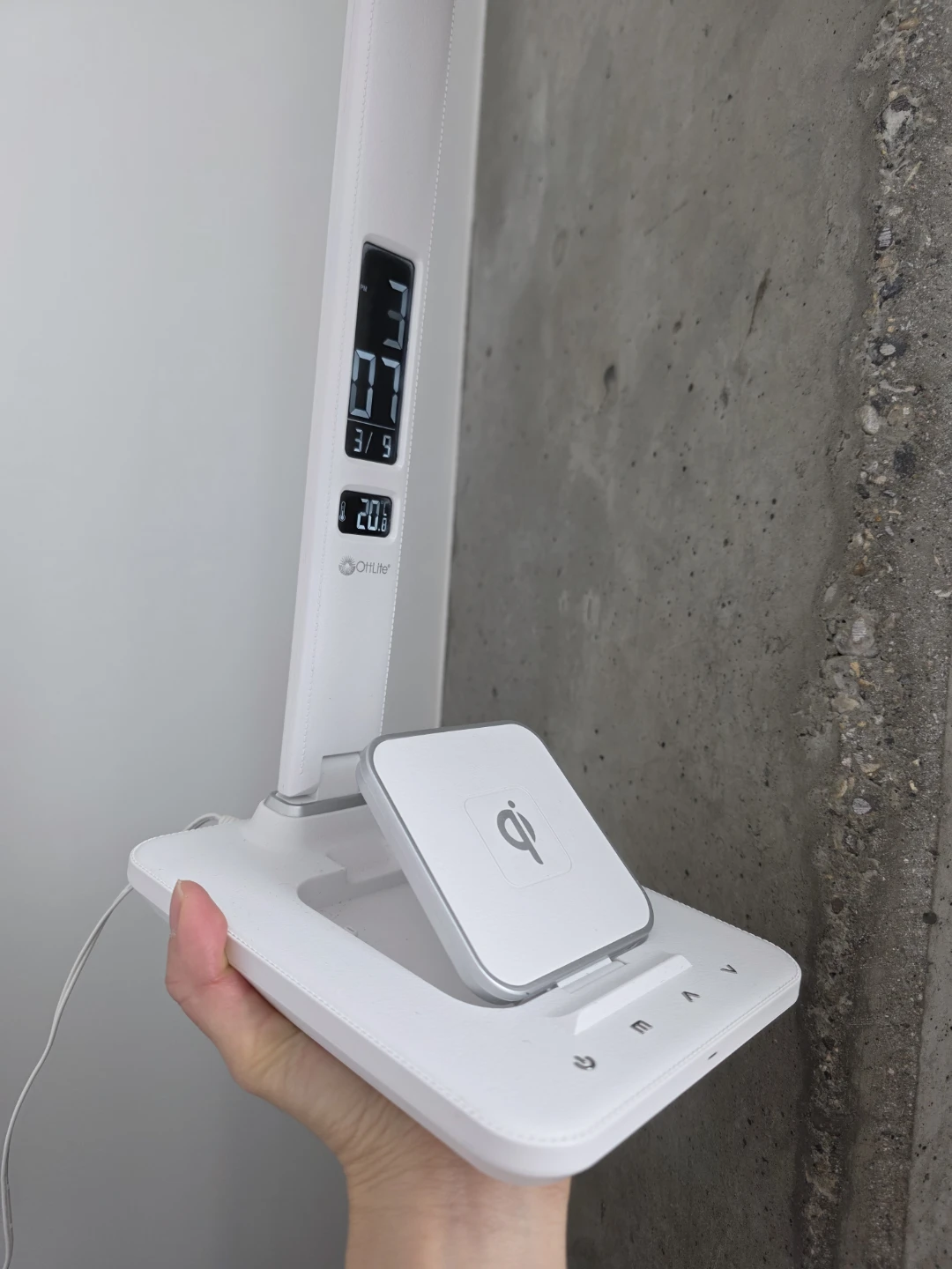 Costco LED Desk Lamp with Wireless Charging - photo 5