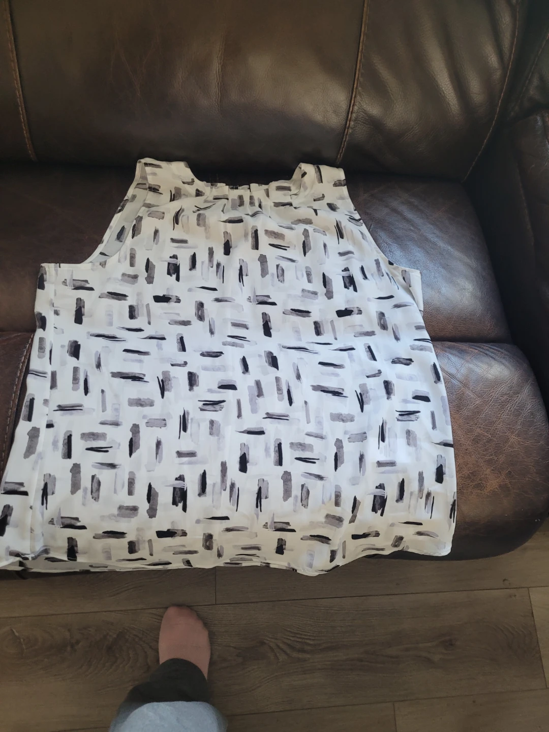 Women's Sleeveless Blouse