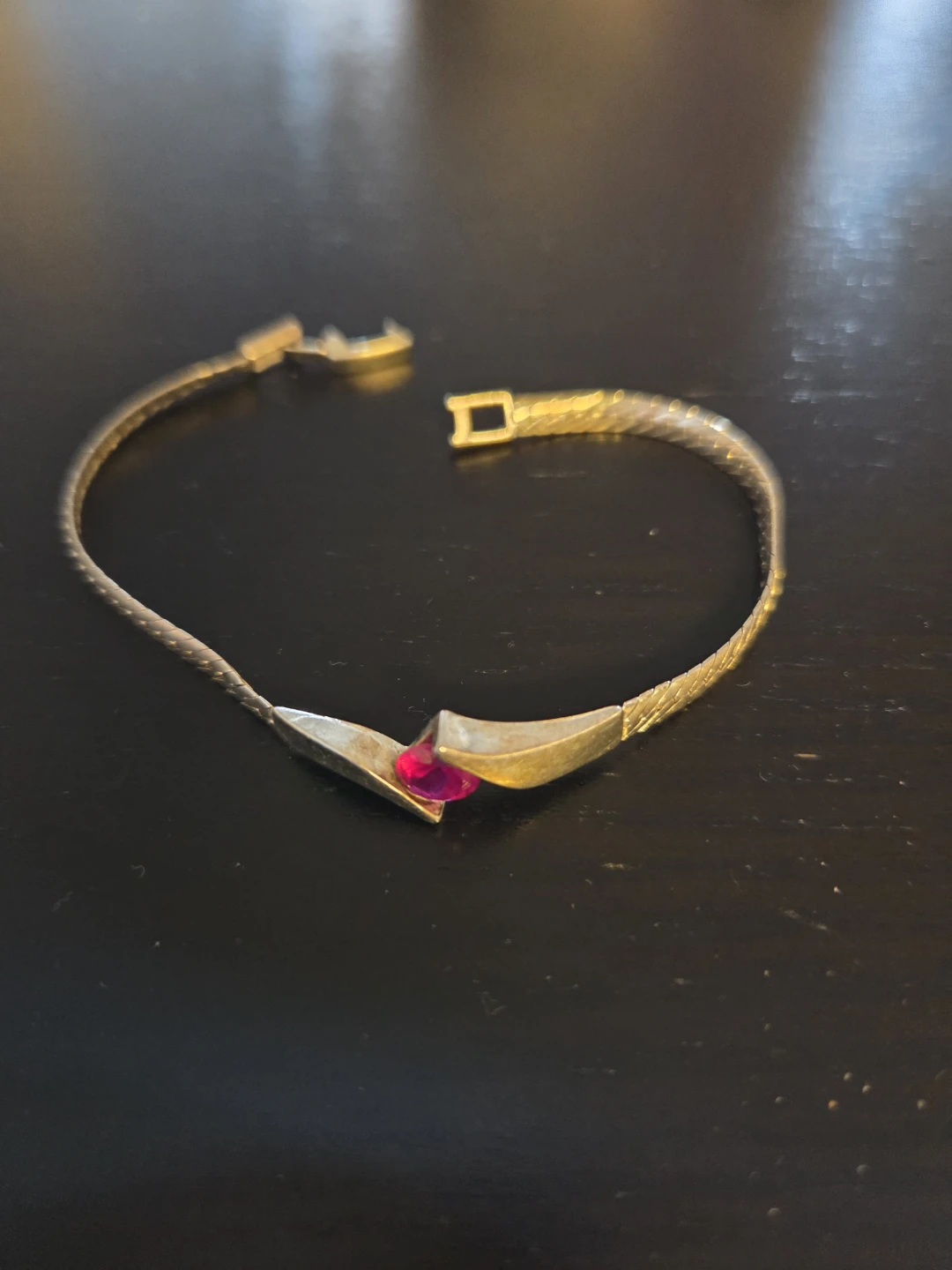 Sterling Silver Bracelet with pink Stone