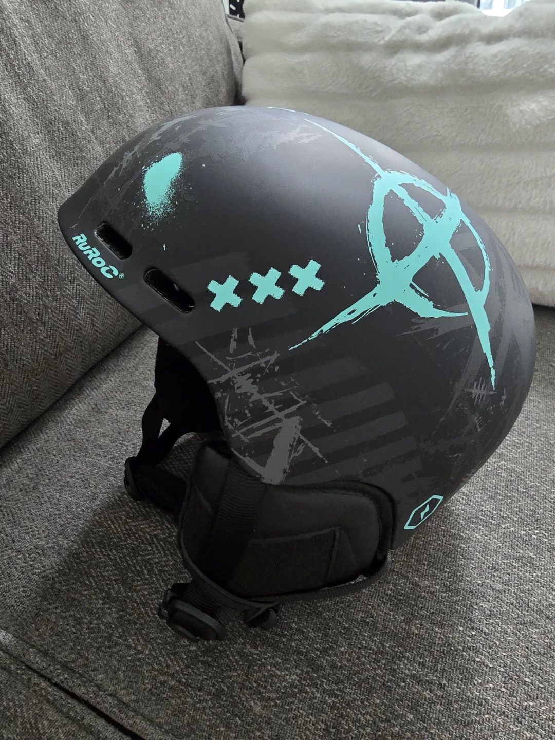 RuRoc Renegade Helmet Ski/Snowboard/Skate
