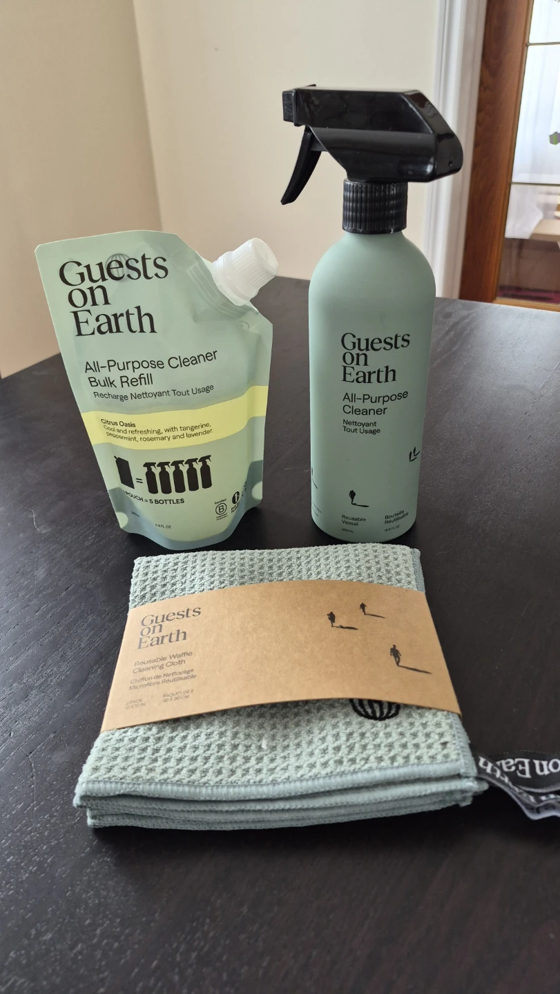 New Guests on Earth All Purpose Cleaner Starter Kit!