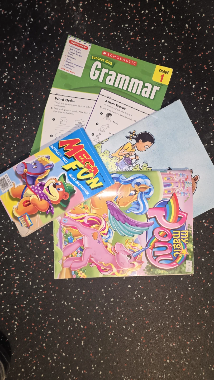 Scholastic Grammar & Activity Books Bundle