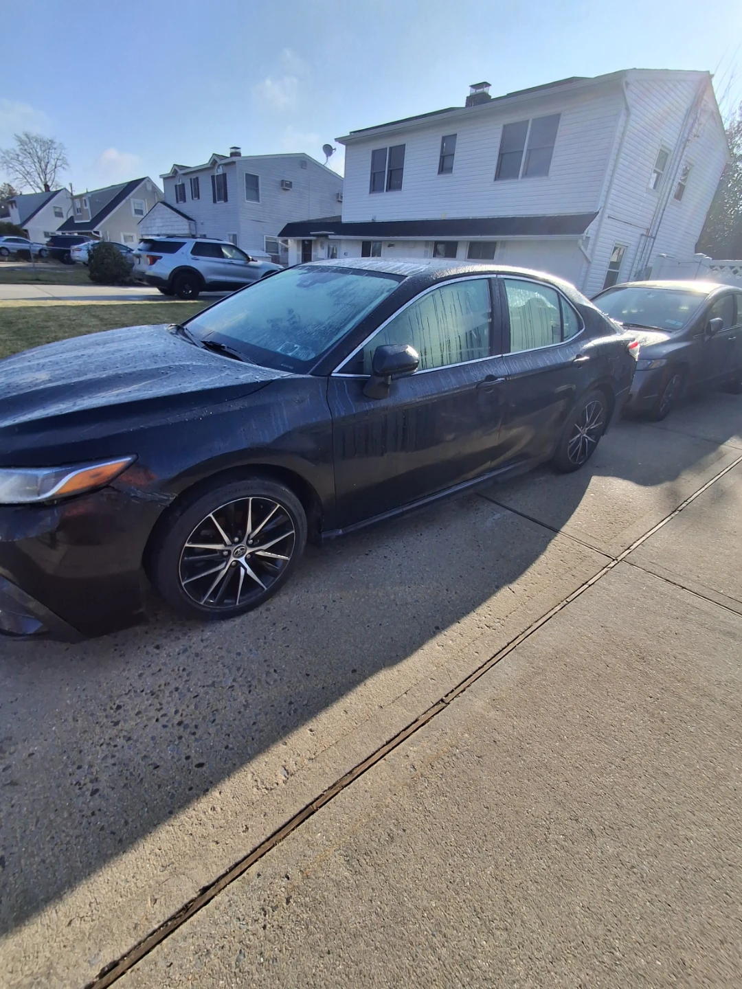 Black Toyota Camry Se  año 2021 - photo 3