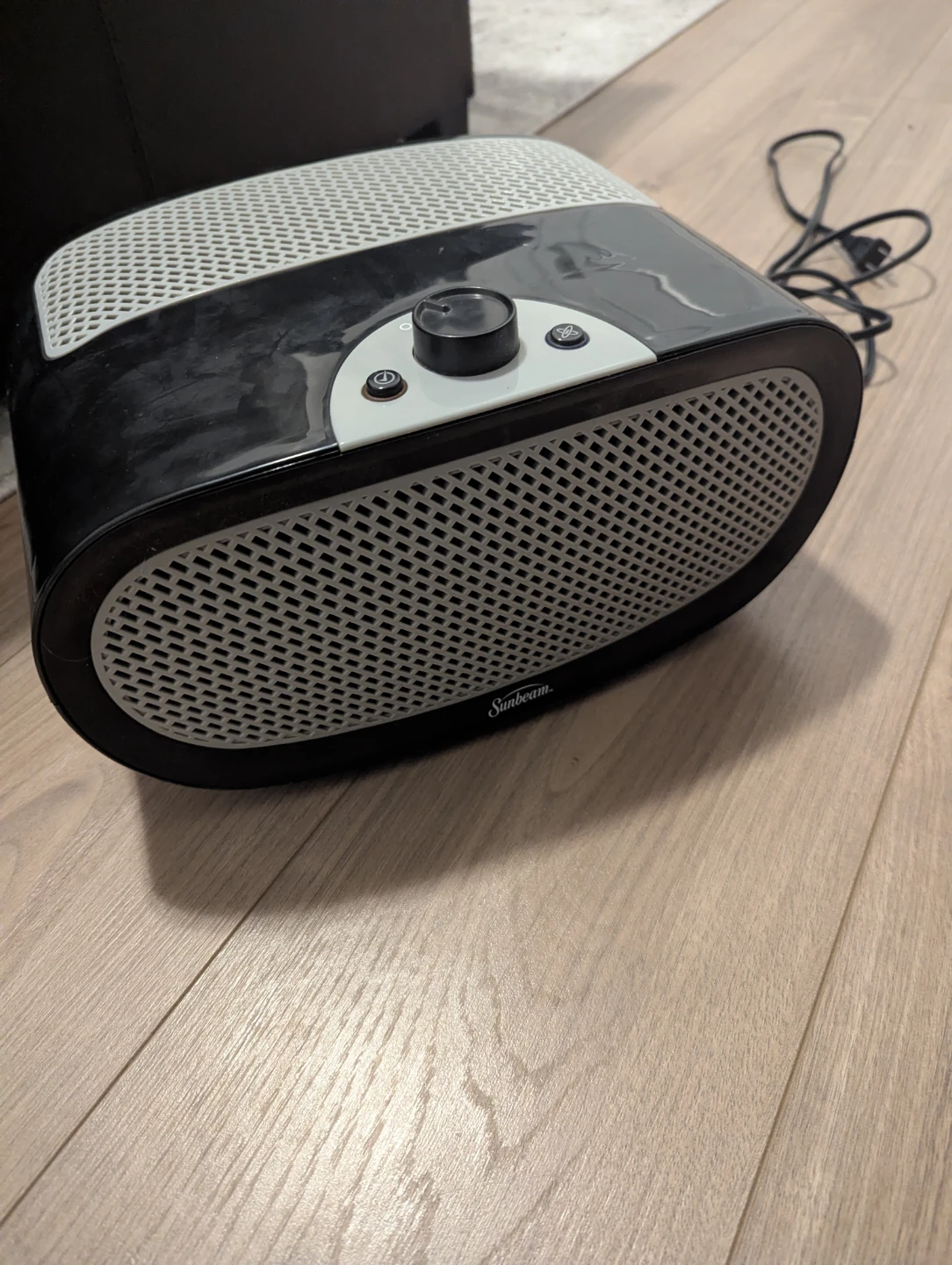 Sunbeam air purifier - photo 2
