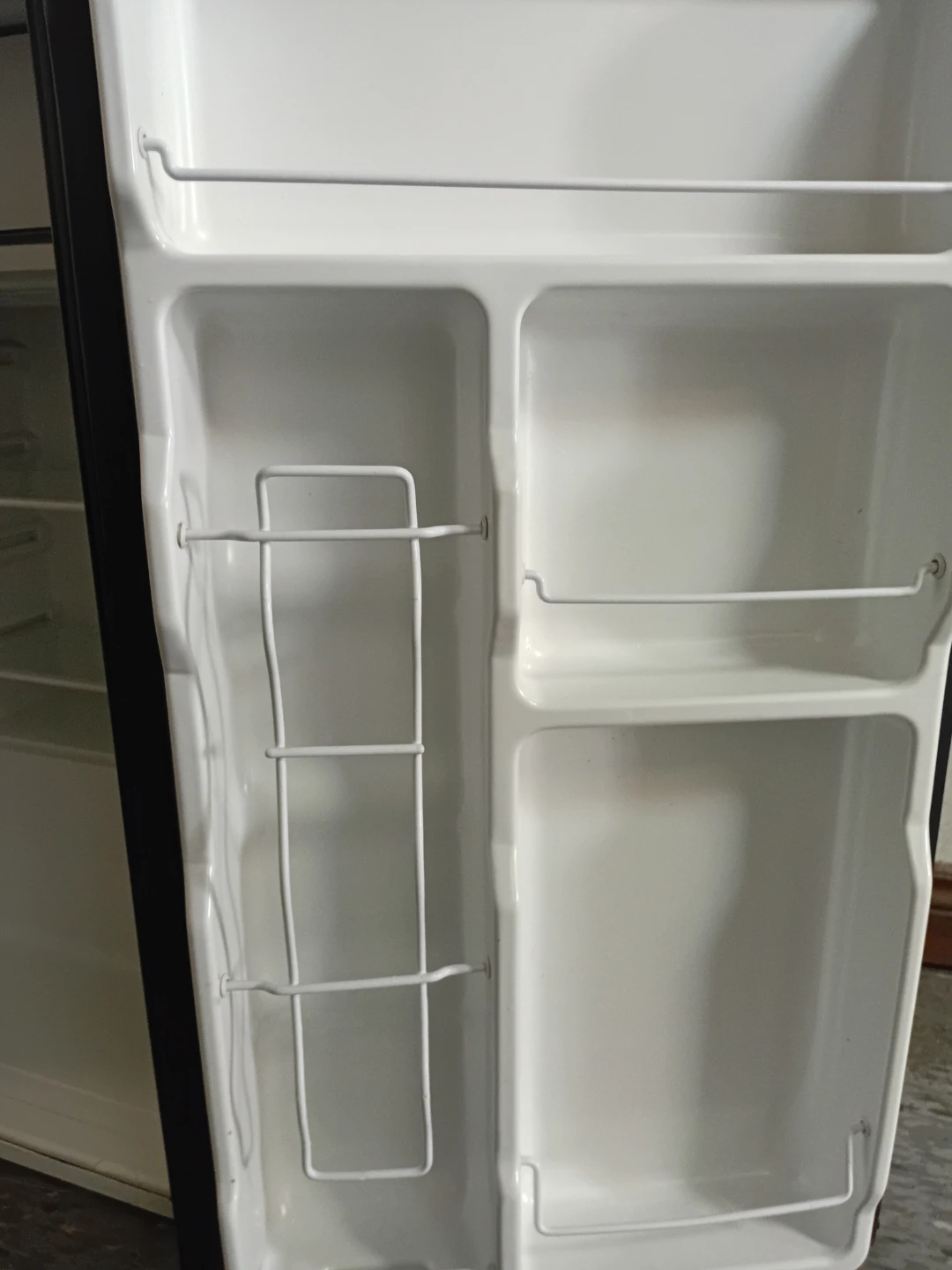 Mini Fridge - photo 2