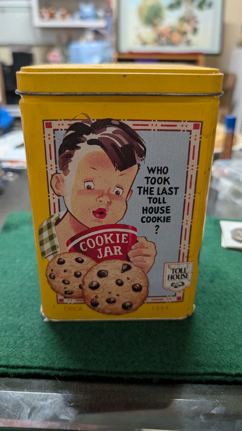 Nestlé Toll House Cookies Tin - photo 4