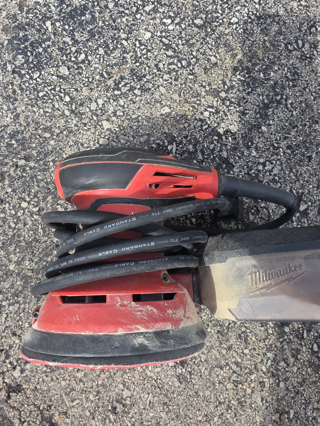 Milwaukee 5" Random Orbit Sander