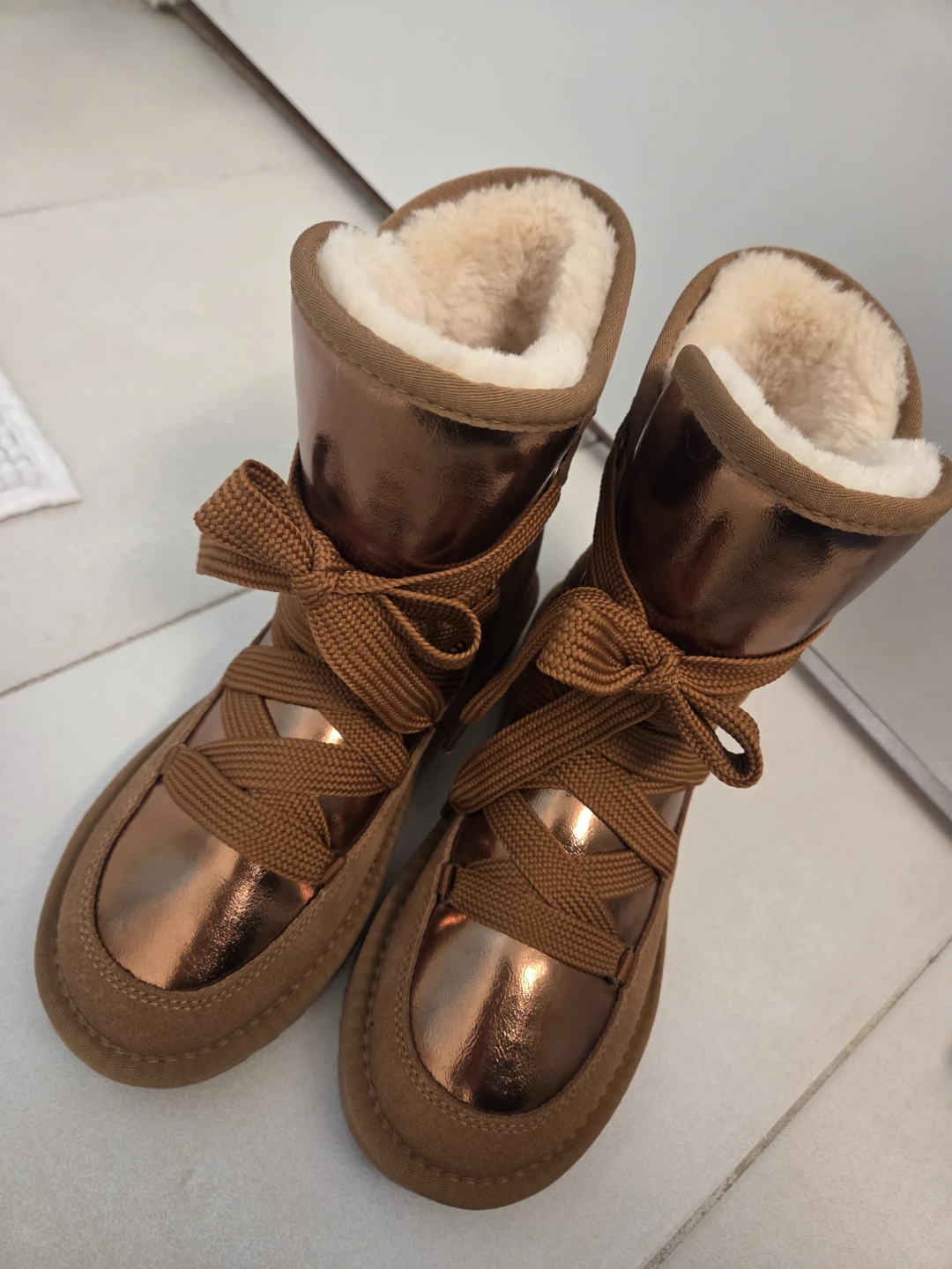 KUPFER Women's Winter Boots Size 8 - Gold