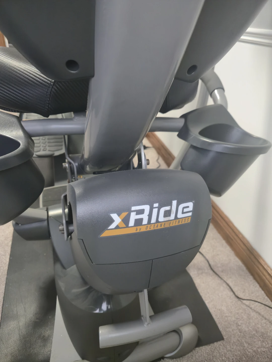 Octane Fitness xRide Recumbent Elliptical - photo 2