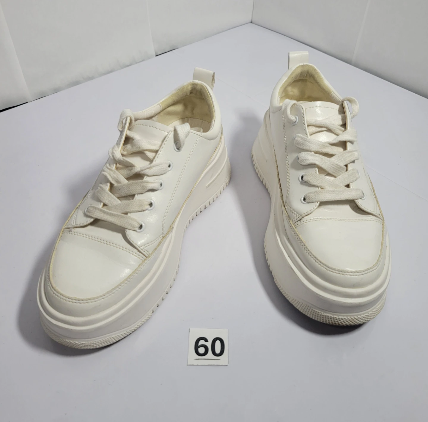 White Platform Sneakers, size 8 (60)