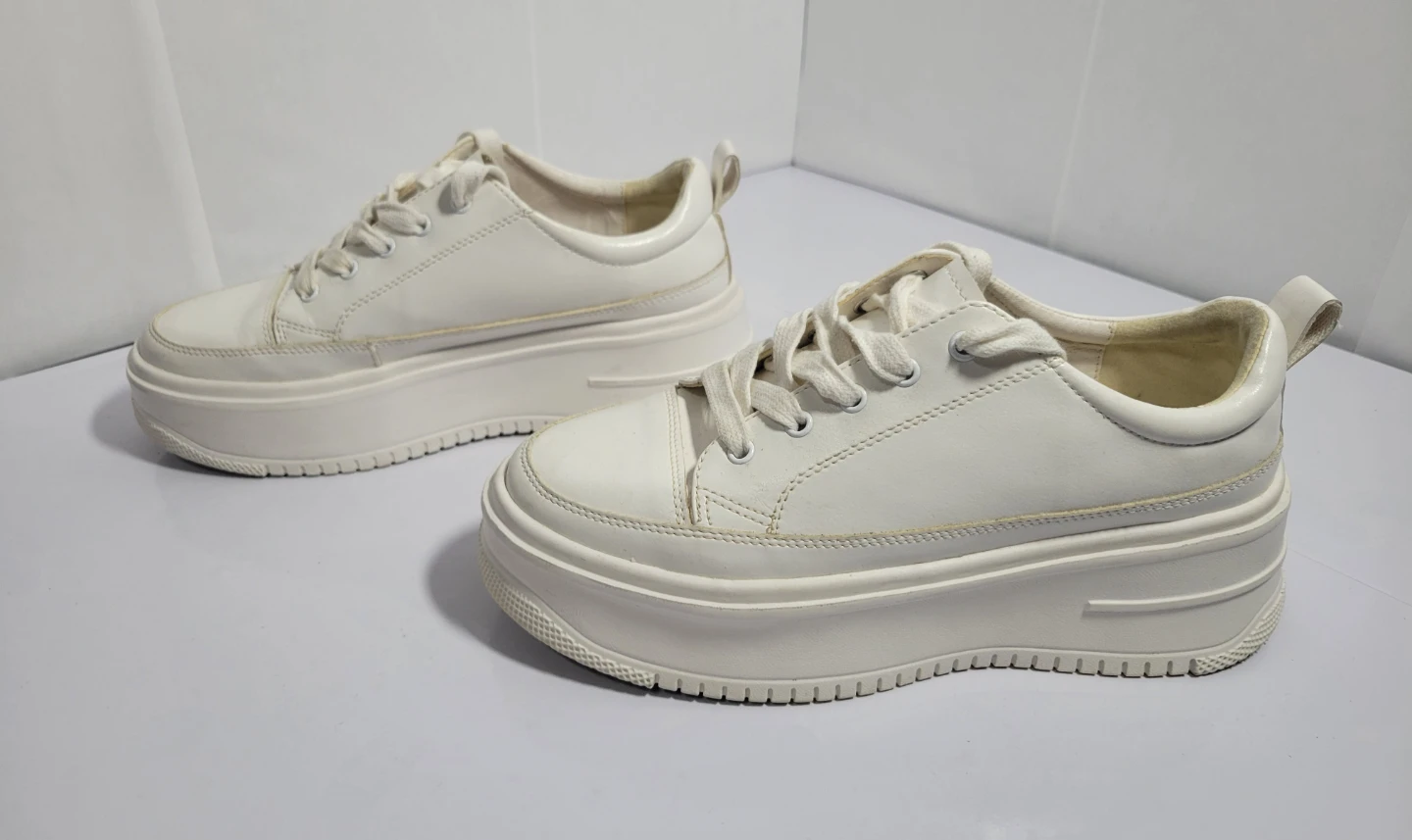 White Platform Sneakers, size 8 (60) - photo 3