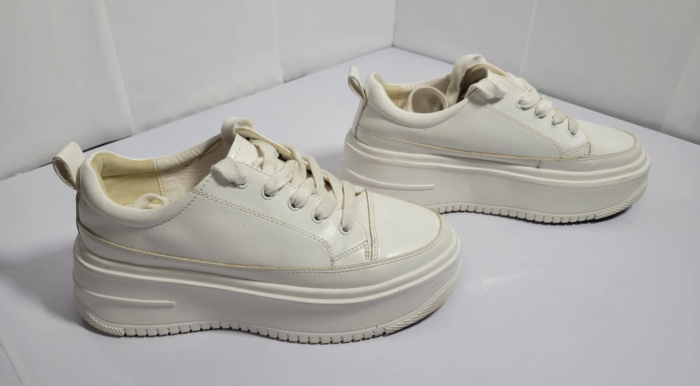 White Platform Sneakers, size 8 (60) - photo 4