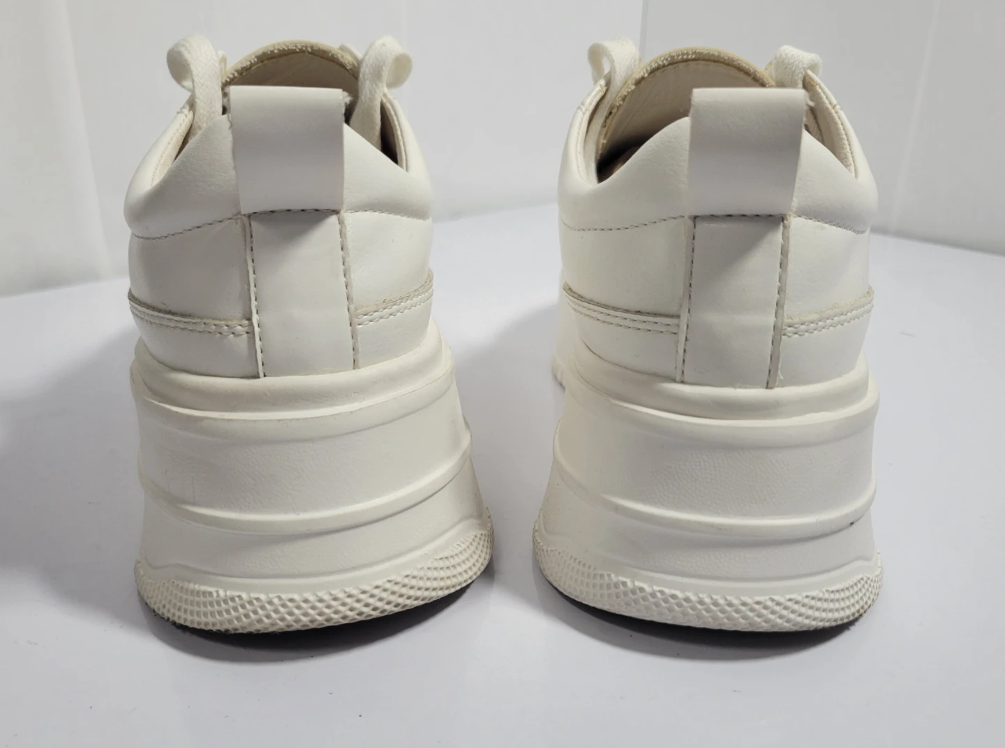 White Platform Sneakers, size 8 (60) - photo 5