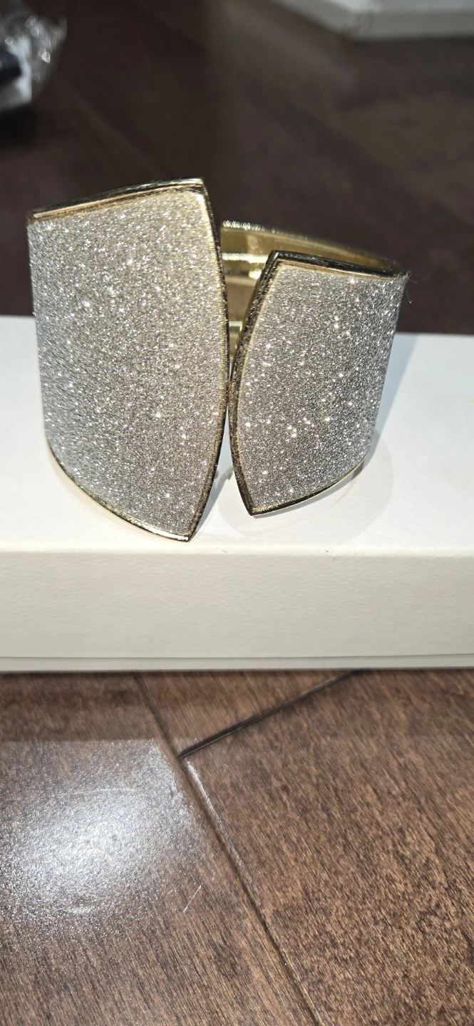 Sparkly Cuff Bracelet - photo 2