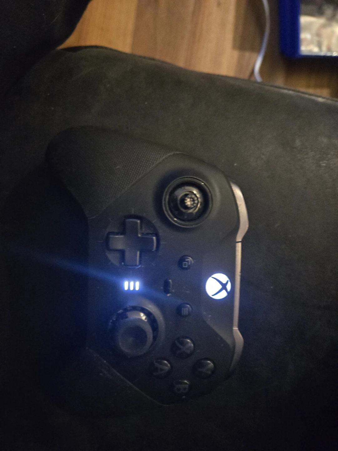 Xbox Elite Series 2 Controller - photo 5
