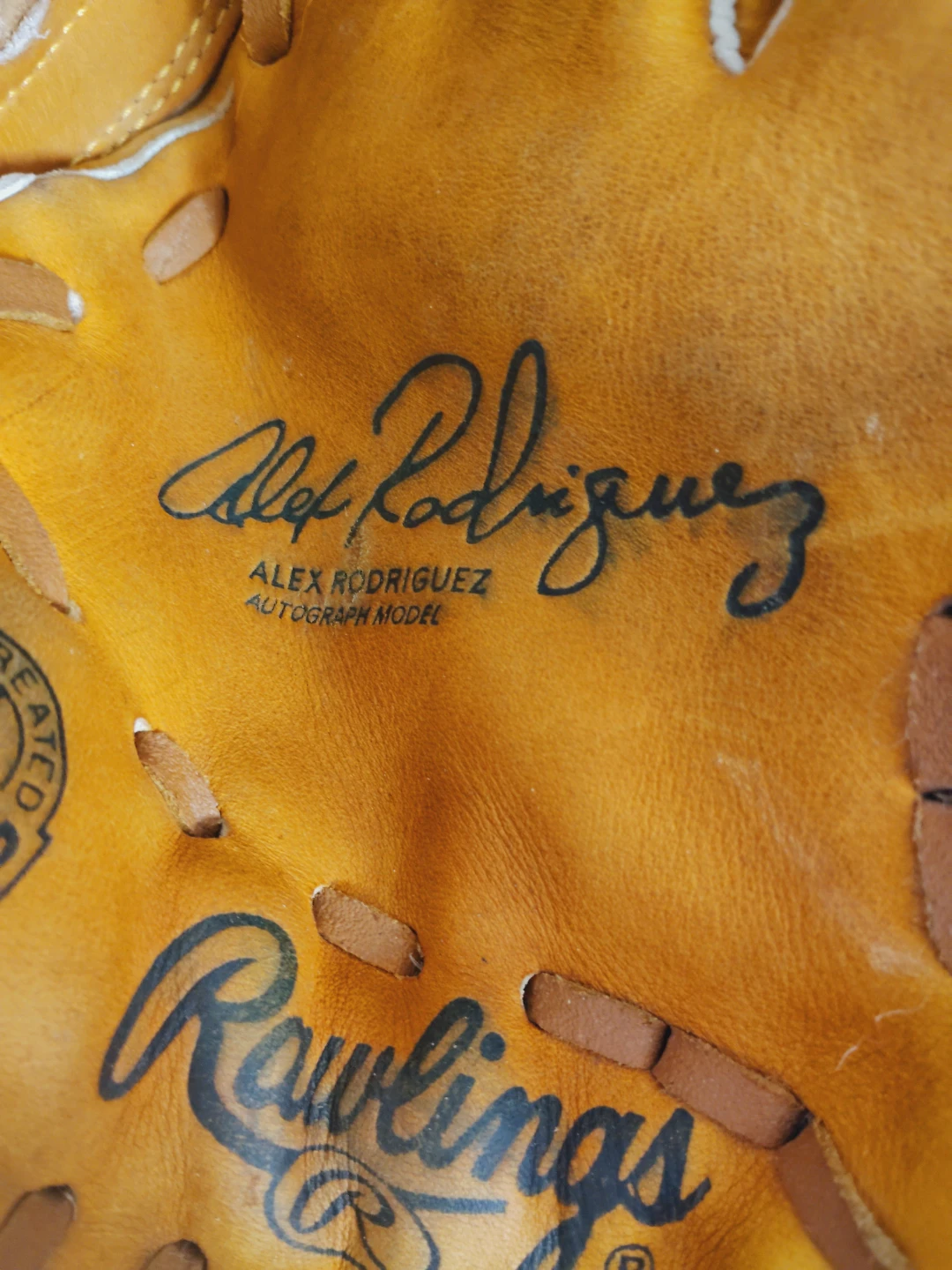 Rawlings PP12 Alex Rodriguez Autograph Model Baseball Glove