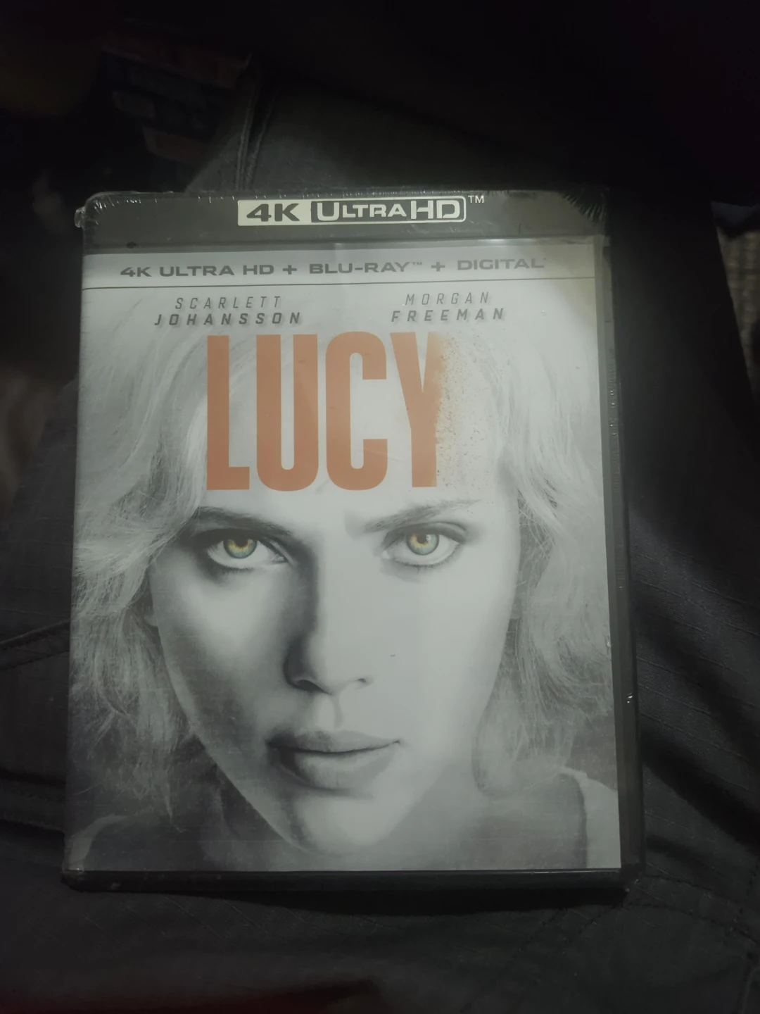 Lucy 4K Ultra HD + Blu-Ray + Digital Movie