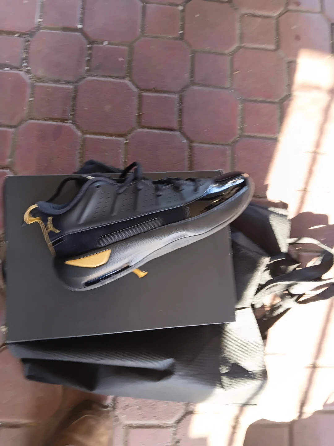 Jordan 6 Retro Men's Shoes Black Gold