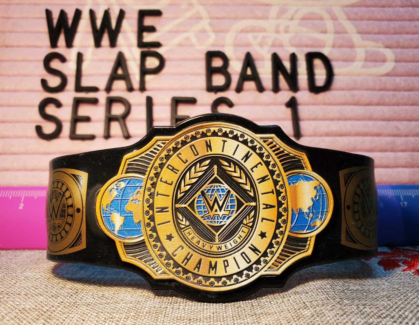 WWE Slapband Series 1 Intercontinental Championship Belt - photo 2