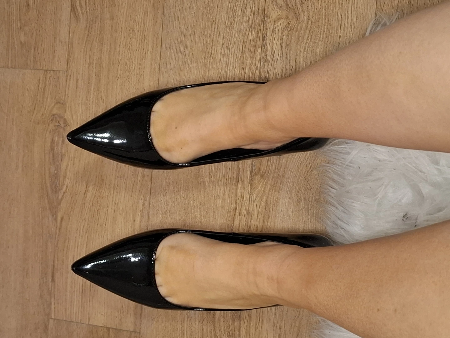 Steve Madden Women's Black Patent Pointed Toe Heels