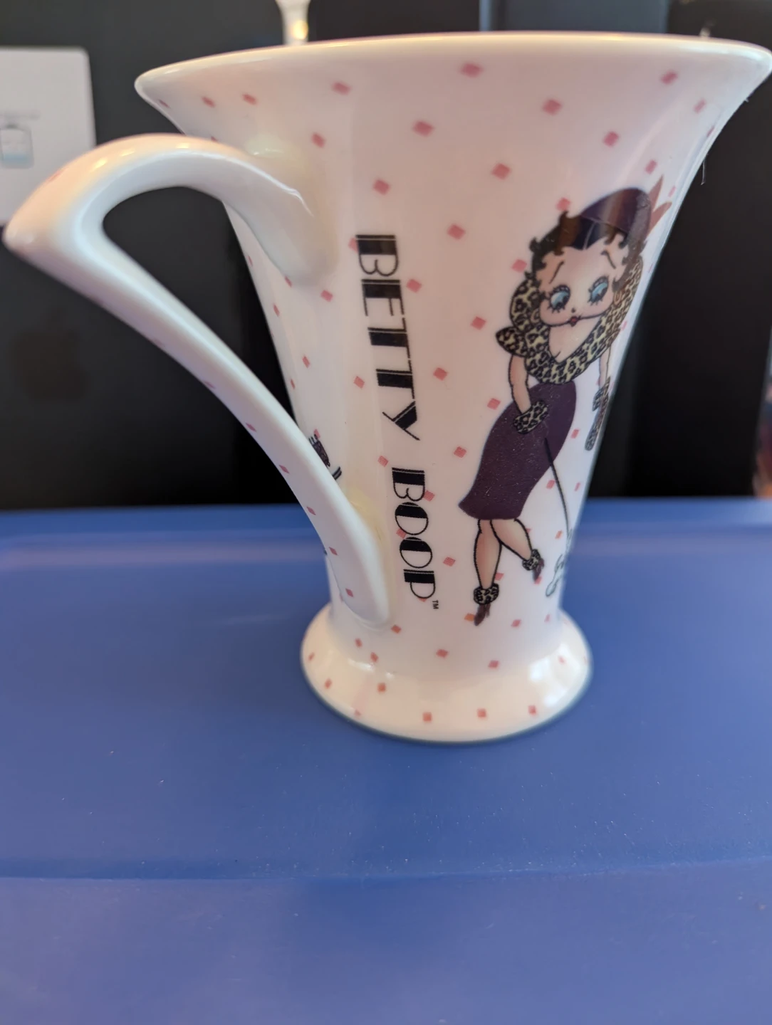 Betty Boop "Diner" Coffee Mug - photo 2