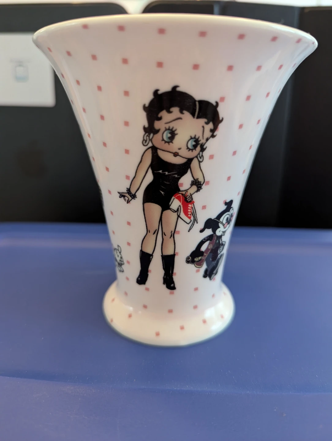 Betty Boop "Diner" Coffee Mug - photo 3