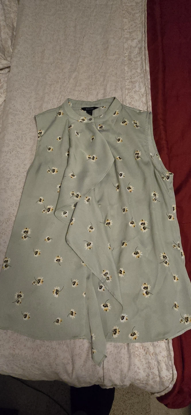 Women's clothes