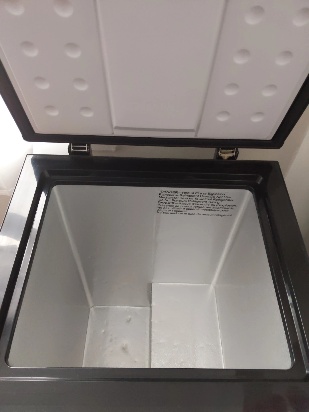 Arctic King Chest Freezer - photo 2