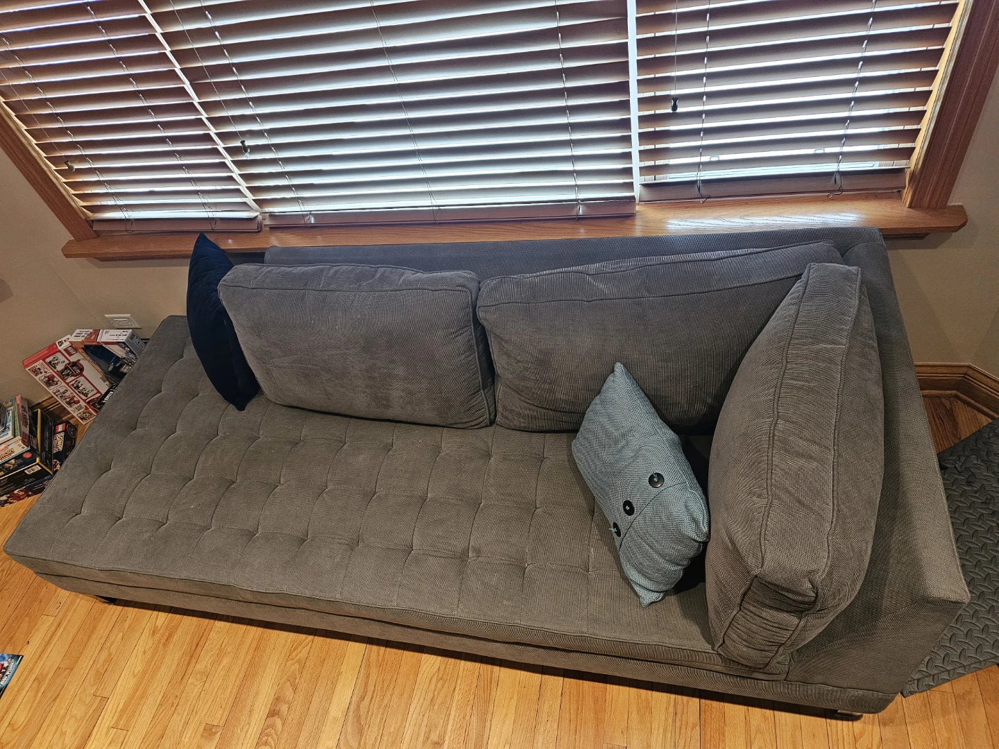 Grey Chaise Lounge Sofa - photo 2