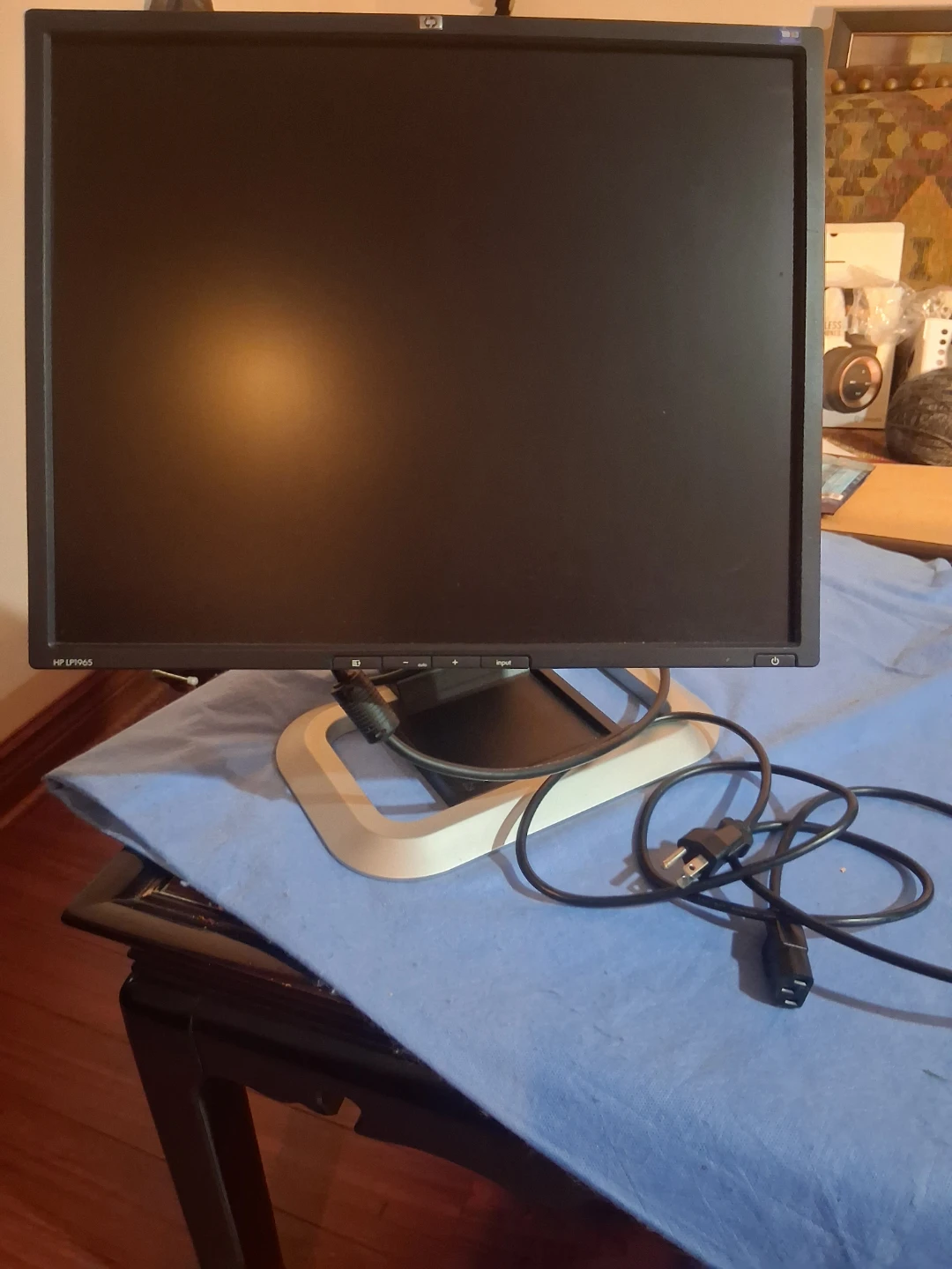 HP LCD Monitor