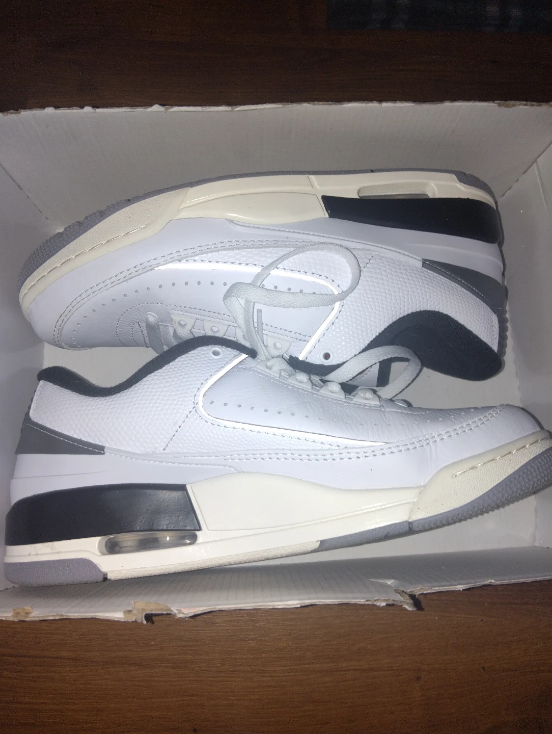 Nike Air Jordan 2 Retro Low White Red Basketball Shoes